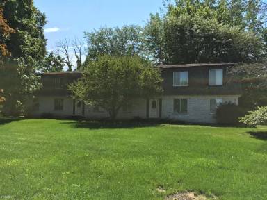 Main picture of McDivitt Court Apartments
