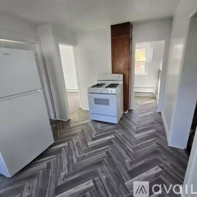Main picture of 31 Penobscot St