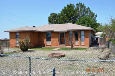 Main picture of 2682 S Walker Ave