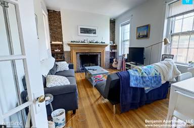 Main picture of 125 Myrtle St