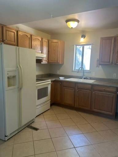 Main picture of 468 Mountain Shadows Dr