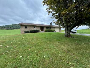 Main picture of 3626 Bamboo Rd