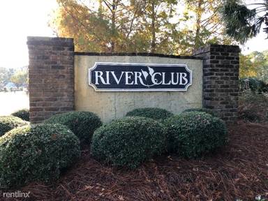 Main picture of 152 Club Cir