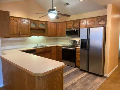 Main picture of 7803 Cozy Cove Rd