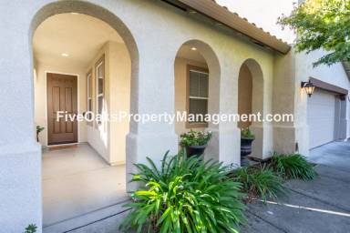 Main picture of 4330 Rimini Way