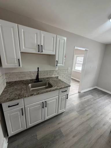 Main picture of 1431 Edgewood Ave