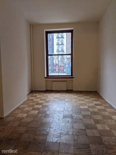 Main picture of 338 W 47th St