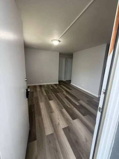 Main picture of 1305 W 6th St