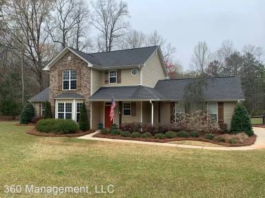 Main picture of 2620 Pear Tree Rd