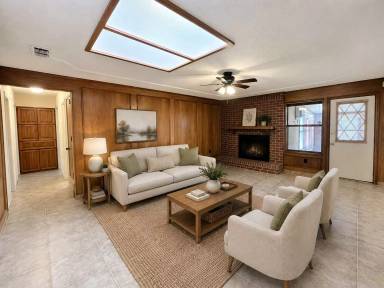 Main picture of 3904 Woodbury Ct