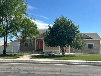 Main picture of 3041 W 3450 N