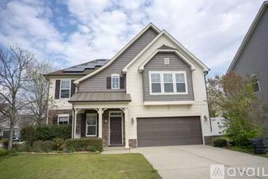 Main picture of 814 New Charleston Dr