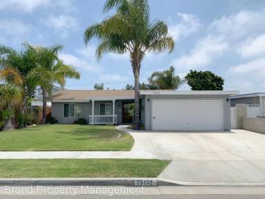 Main picture of 19132 Carp Cir