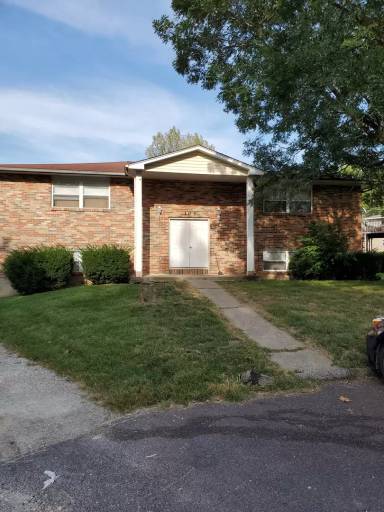 Main picture of 103 Sanders Ct