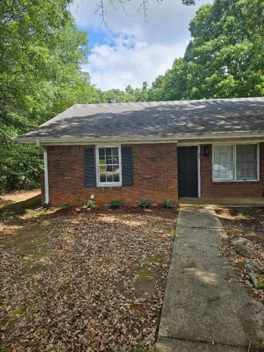 Main picture of 225 Rock Island Ln