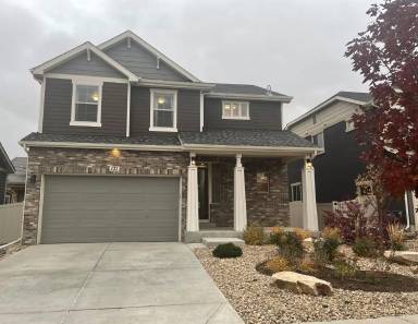 Main picture of 131 Pear Lake Way