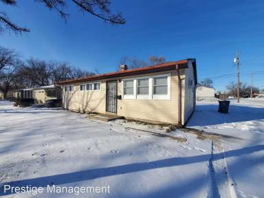 Main picture of 4200 W 21st Pl