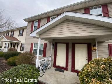 Main picture of 860 Patrick Henry Dr