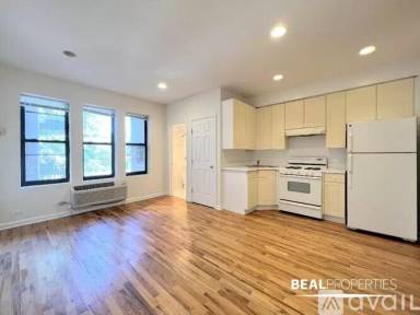 Main picture of Ann Lenore Apartments