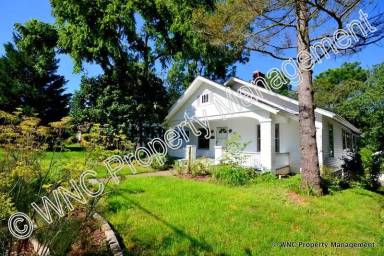 Main picture of 50 Mitchell Ave