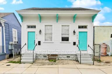 Main picture of 912 N Prieur St