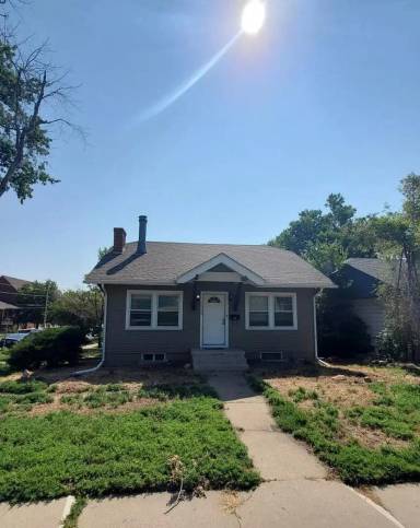 Main picture of 1500 14th Ave