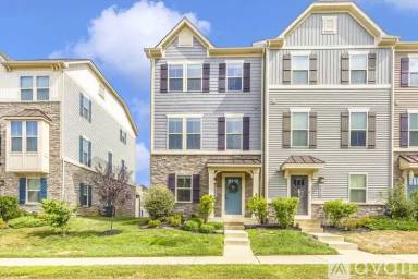 Main picture of 5824 Pecking Stone St