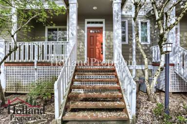 Main picture of 16076 SW Gage Ln