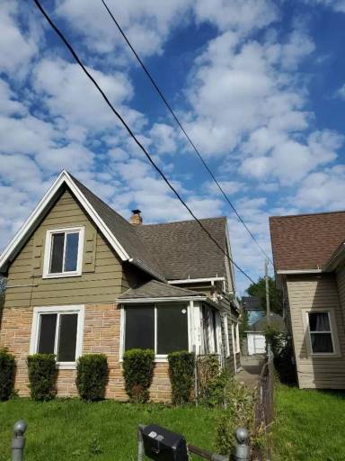 Main picture of 3791 W 39th St