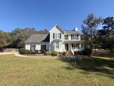 Main picture of 813 Rainer Ct
