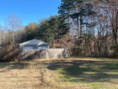 Main picture of 10227 Elys Ford Rd