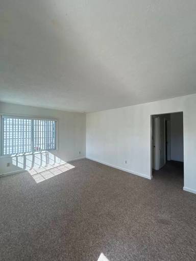 Main picture of 3158 Florida St