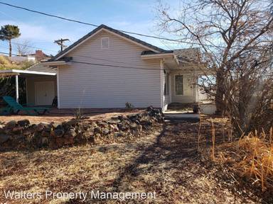 Main picture of 230 Diagonal St