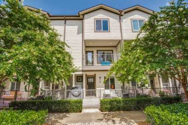 Main picture of 5930 Hudson St