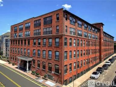 Main picture of 145 Canal St