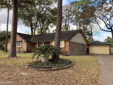 Main picture of 600 N Rivershire Dr