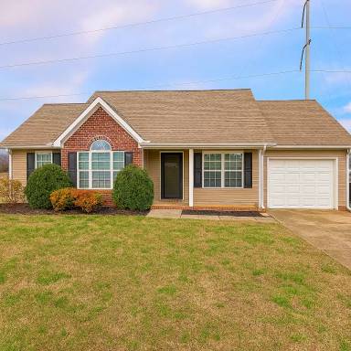 Main picture of 3241 Hardwood Dr