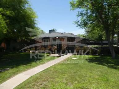 Main picture of 315 W Highland Ave