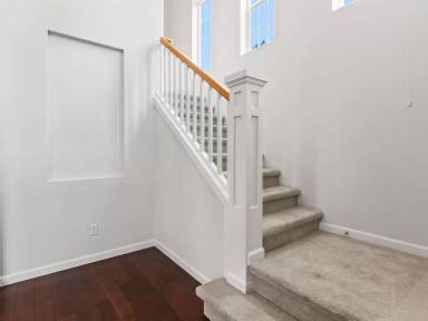 Main picture of 18251 NE 111th St