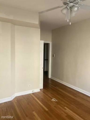 Main picture of 2405 W Wilson Ave
