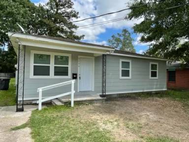 Main picture of 8650 Elmgrove Pl W
