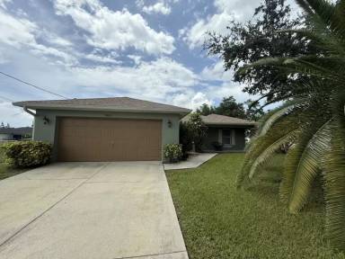 Main picture of 5009 Beecher St