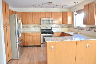 Main picture of 2854 Calkins Pl