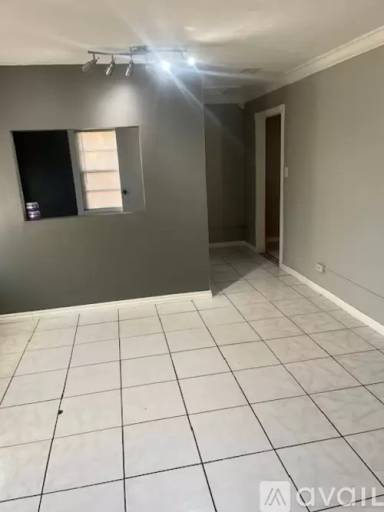 Main picture of 1203 West Ct
