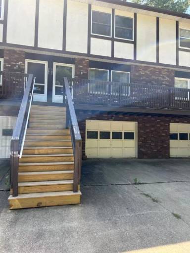 Main picture of 2500 Cleveland Rd