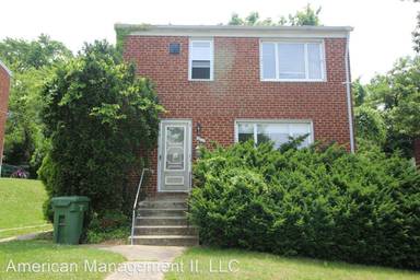 Main picture of 4611 Luerssen Ave