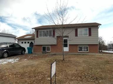 Main picture of 152 3rd St