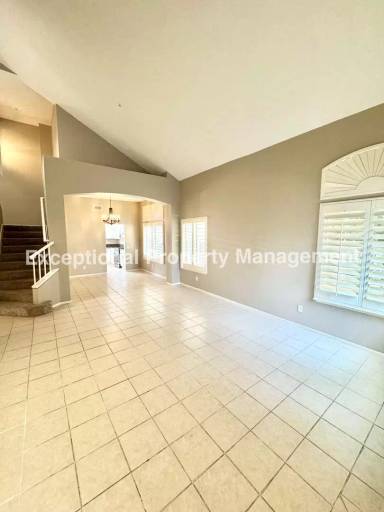 Main picture of 15755 Smoketree Ln