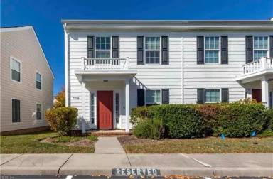 Main picture of 4406 Betty Ln