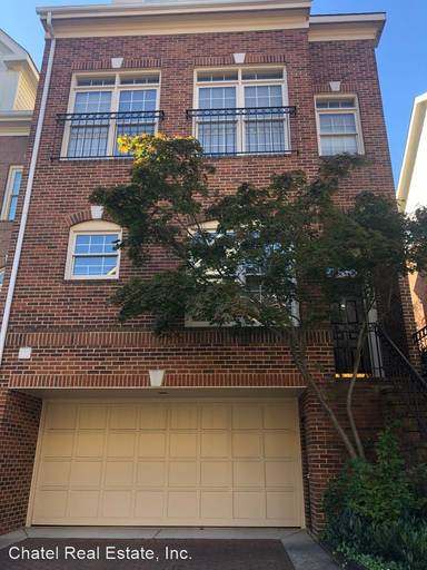Main picture of 1514 N Colonial Ct